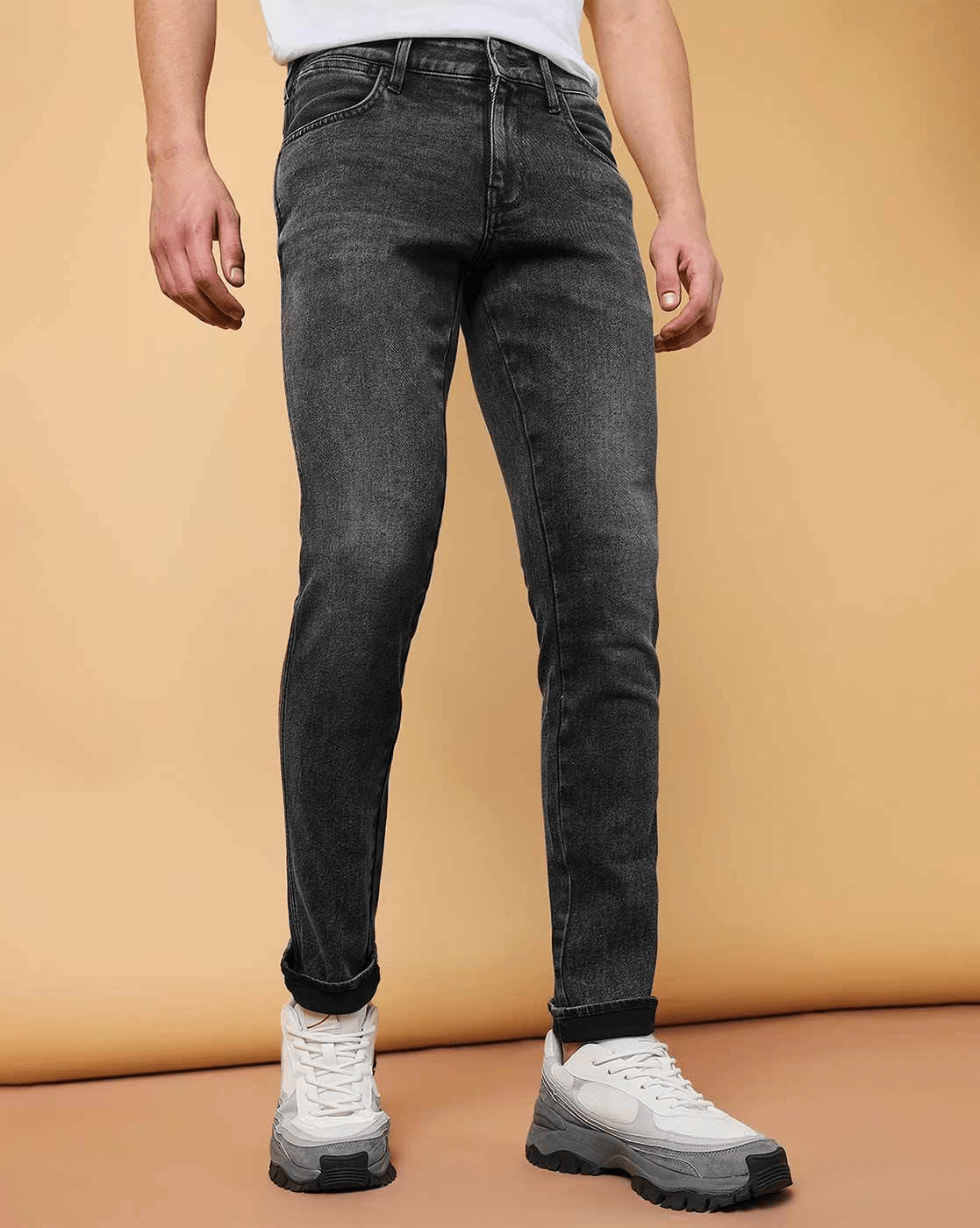 Washed Tapered Fit Jeans | WRANGLER